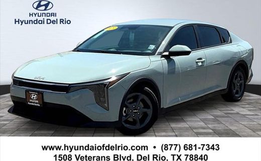 2025 Kia K4
