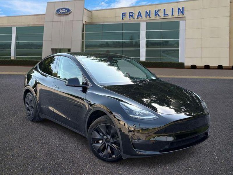 2024 Tesla Model Y — a typically priced live listing