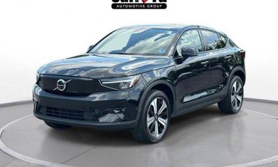 2023 Volvo C40 Plus Dark