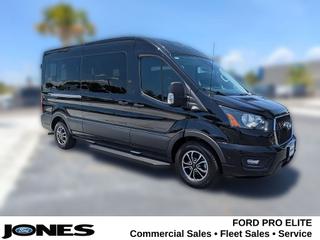 2025 Ford Transit Medium Roof