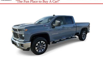 2024 Chevrolet Silverado HD LT