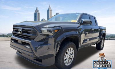 2025 Toyota Tacoma SR5