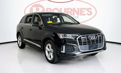 2023 Audi Q7 Quattro Premium Plus