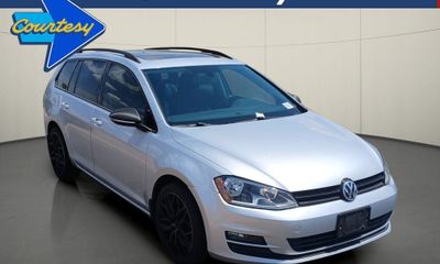 2015 Volkswagen Golf Sportwagen 1 8T TDI