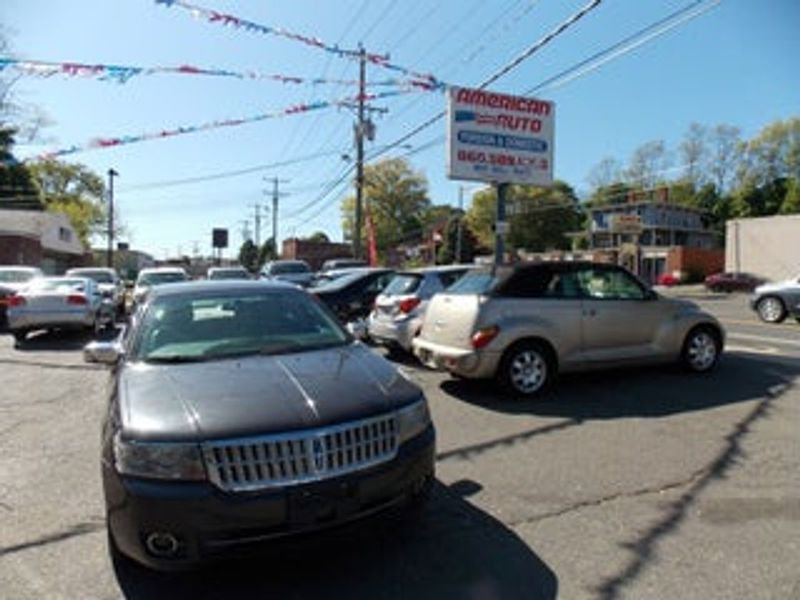 2007 Lincoln MKZ — a typically priced live listing