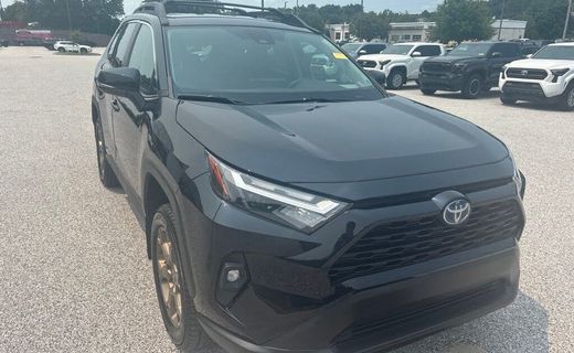 2023 Toyota RAV4 XLE Premium