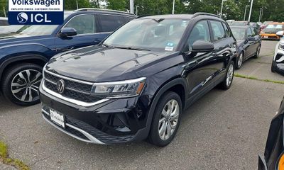 2023 Volkswagen Taos 4Motion S W