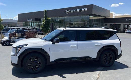 2026 Kia EV9 Land
