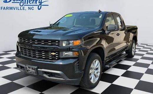 2021 Chevrolet Silverado Custom