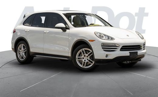 2013 Porsche Cayenne Base