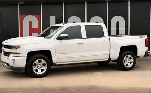2018 Chevrolet Silverado LT