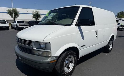 2002 Chevrolet Astro VAN Base
