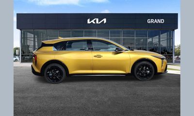 2026 Kia K4 GT Line Turbo