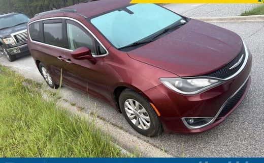 2018 Chrysler Pacifica Touring Plus