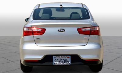 2016 Kia RIO LX A T