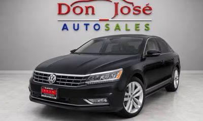2018 Volkswagen Passat SE W Technology