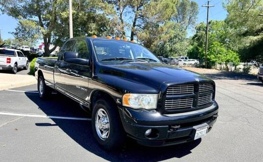 2005 Dodge RAM ST