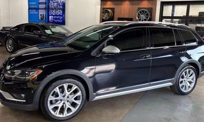 2018 Volkswagen Golf Alltrack S SE SEL