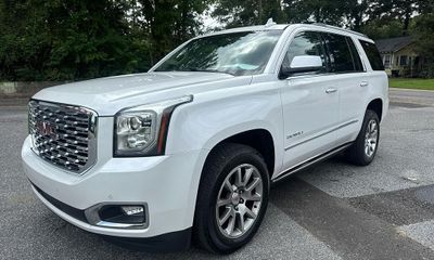 2020 GMC Yukon Denali