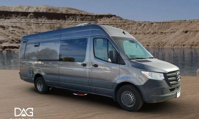 2022 Mercedes-Benz Sprinter 907 VS30