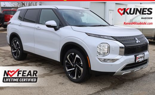 2024 Mitsubishi Outlander