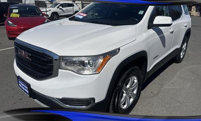 2019 GMC Acadia SLE 1