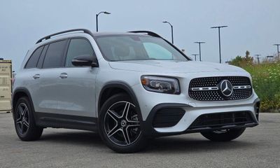 2023 Mercedes-Benz GLB-Class GLB250