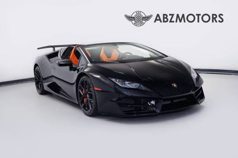 2019 Lamborghini Huracan — a typically priced live listing