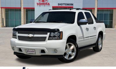 2011 Chevrolet Avalanche LTZ