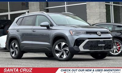 2026 Volkswagen Taos 4MOTION SE