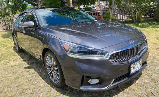 2017 Kia Cadenza