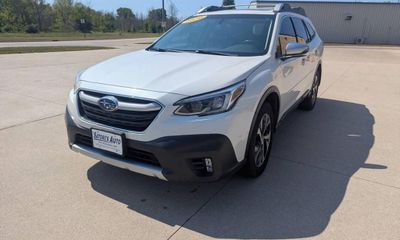 2020 Subaru Outback Touring M R