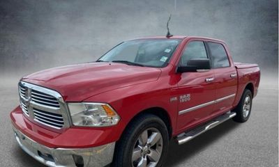 2016 Ram 1500 SLT