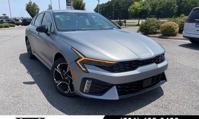 2026 Kia K5