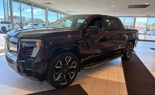 2025 GMC Sierra Denali