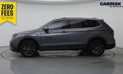 2023 Volkswagen Tiguan SE