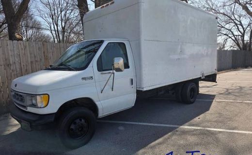 2000 Ford E-350 Super Duty