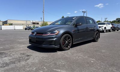 2021 Volkswagen Golf GTI S SE Autobahn
