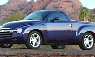 2004 Chevrolet SSR LS