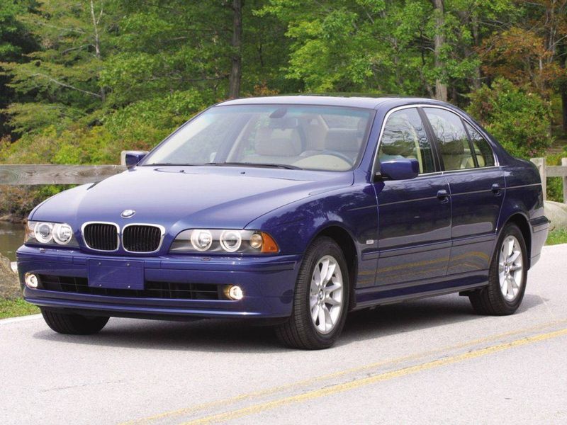 2003 BMW 525IA — a typically priced live listing