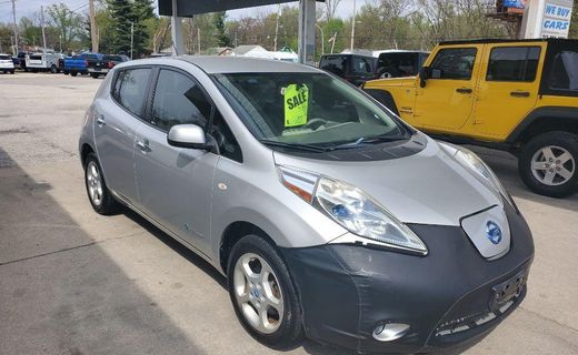 2011 Nissan Leaf SL