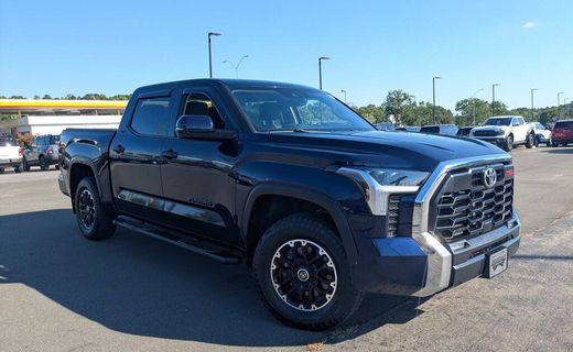 2022 Toyota Tundra SR5