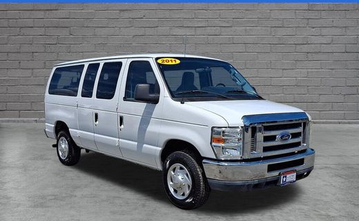 2011 Ford E-350 XLT