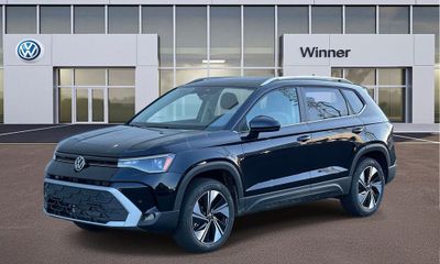 2026 Volkswagen Taos 4MOTION SE