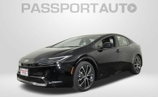 2025 Toyota Prius XLE
