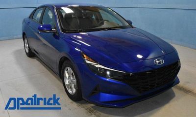 2021 Hyundai Elantra SE