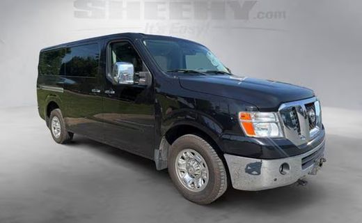 2018 Nissan NV V8 SL