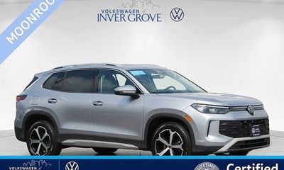 2025 Volkswagen Tiguan 4MOTION SE