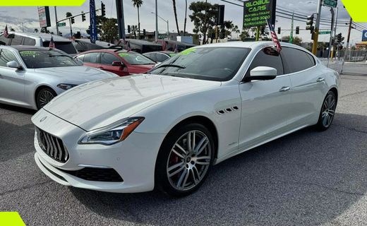 2018 Maserati Quattroporte Luxury
