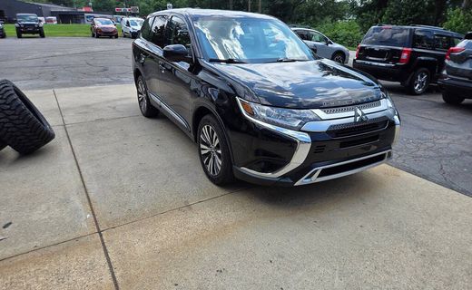 2019 Mitsubishi Outlander ES